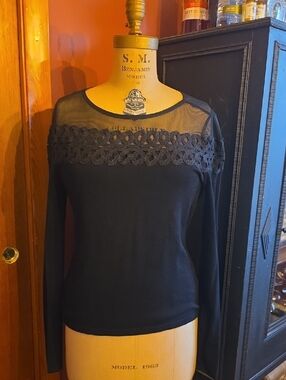 VENUS Black Long Sleeve Top with Lace Yoke